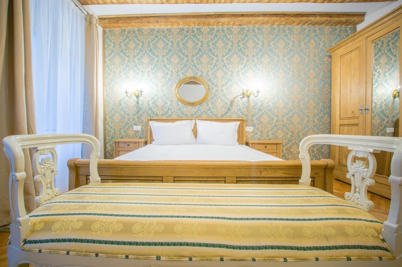 Safrano Palace Guest house Brasov