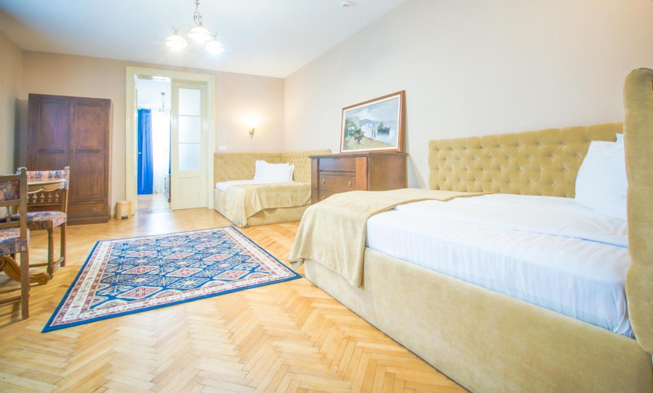 Safrano Palace 3* Brasov